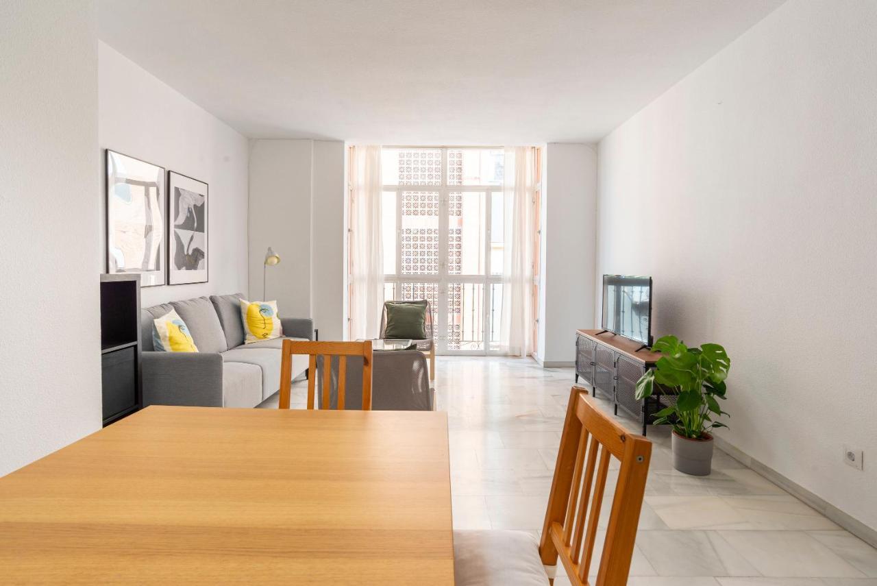 Apartamento Lu&Cia Central Station 2 Parking Free Málaga Exterior foto